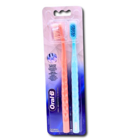 ORAL B TOOTH BRUSH PRO SENSITIVE X 2