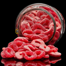 SOUR STRAWBERRIES SOUR STRAWBERRIES